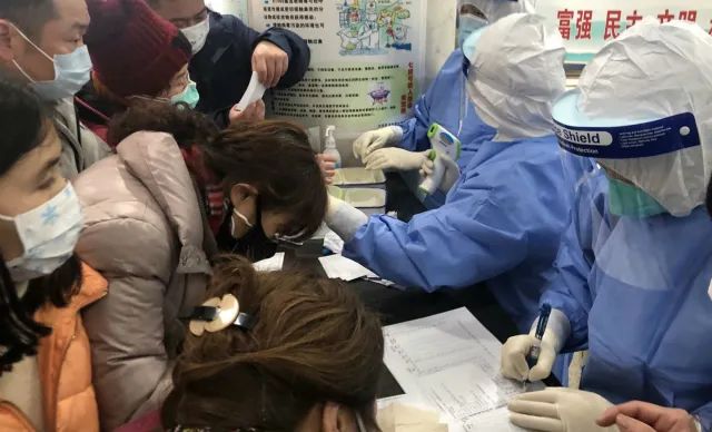 疫情复工新篇章，自信与成就感的励志之旅